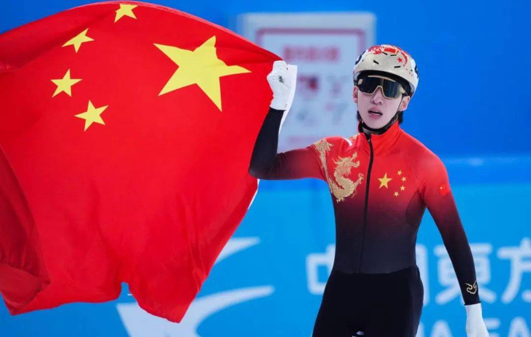 雷竞技登录体育是什么？一位原体育局长的深刻思考(图2)